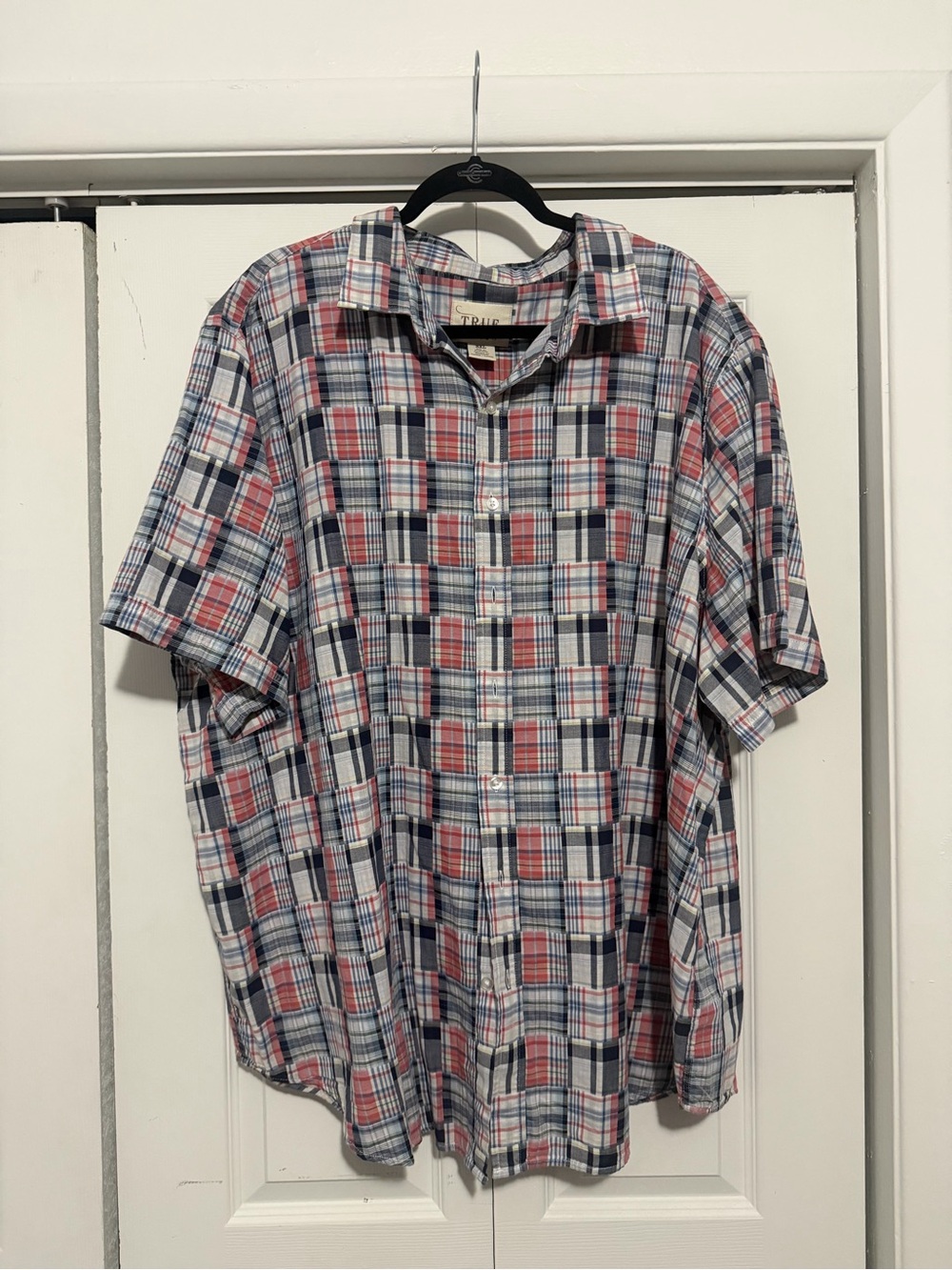 Men's Casual Short-Sleeve Plaid Button-Down Shirt - Red & Blue